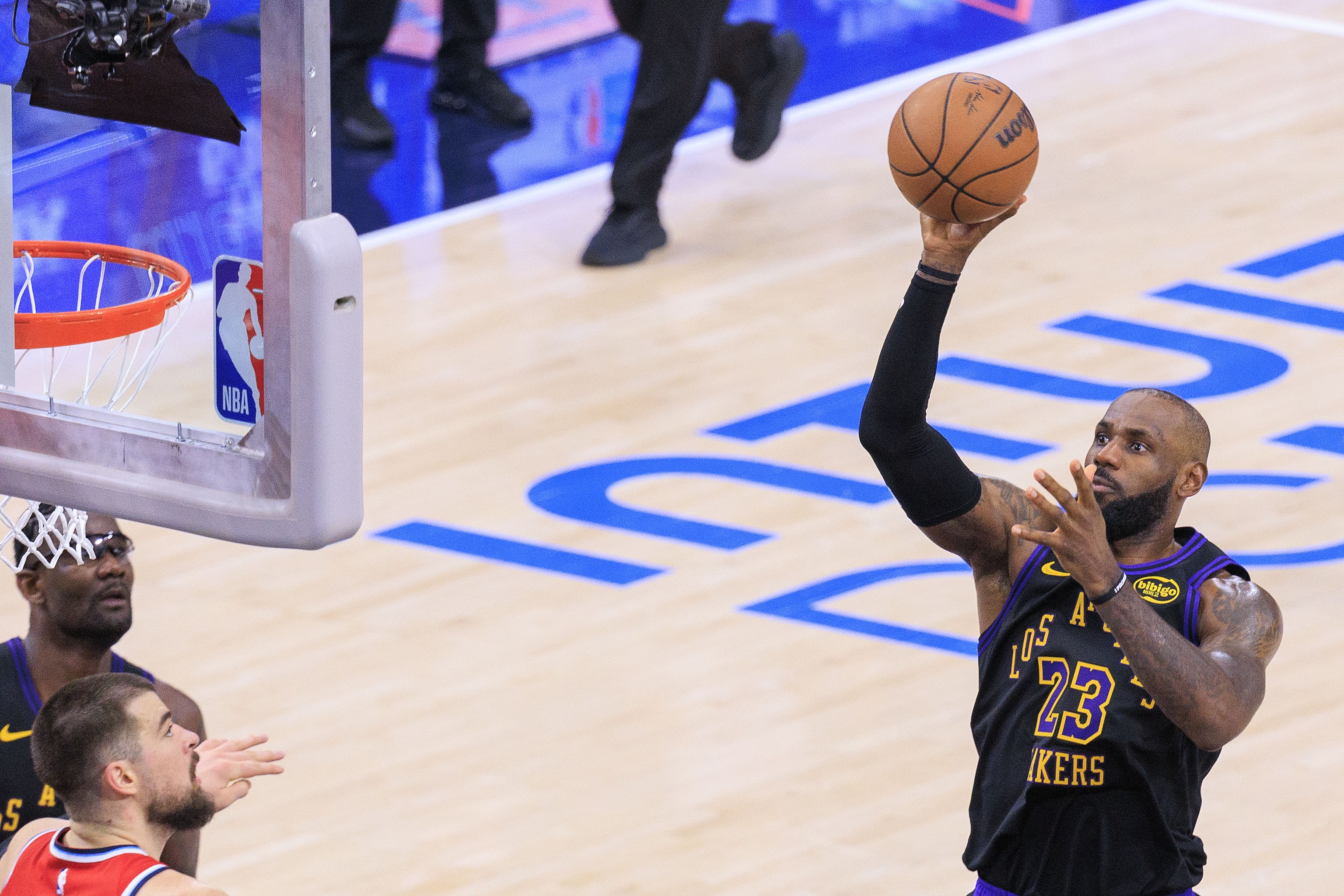 开云官网-Shams:我觉得此时此刻詹姆斯自己也不知道他想要如何结束生涯